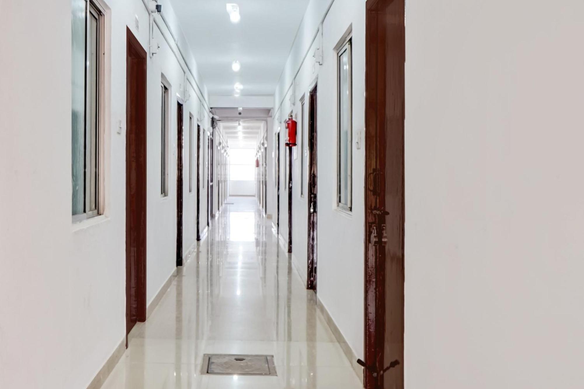 Super Hotel O Okkilipalayam Κοϊμπατόρε Εξωτερικό φωτογραφία