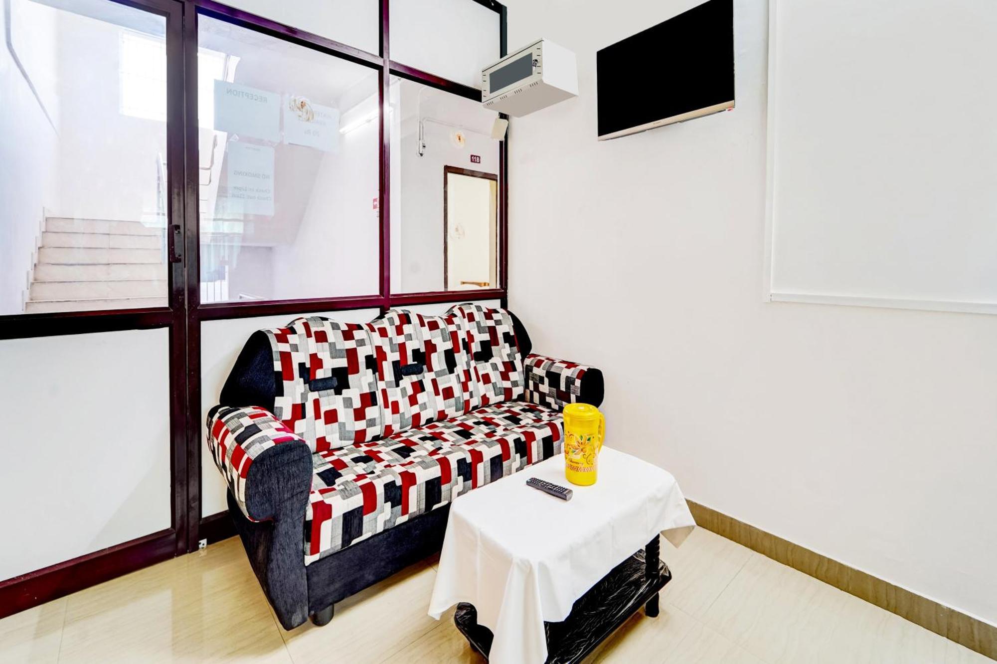 Super Hotel O Okkilipalayam Κοϊμπατόρε Εξωτερικό φωτογραφία